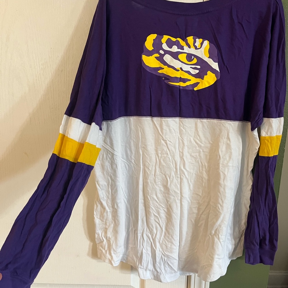 Ladies LSU long sleeved shirt.
